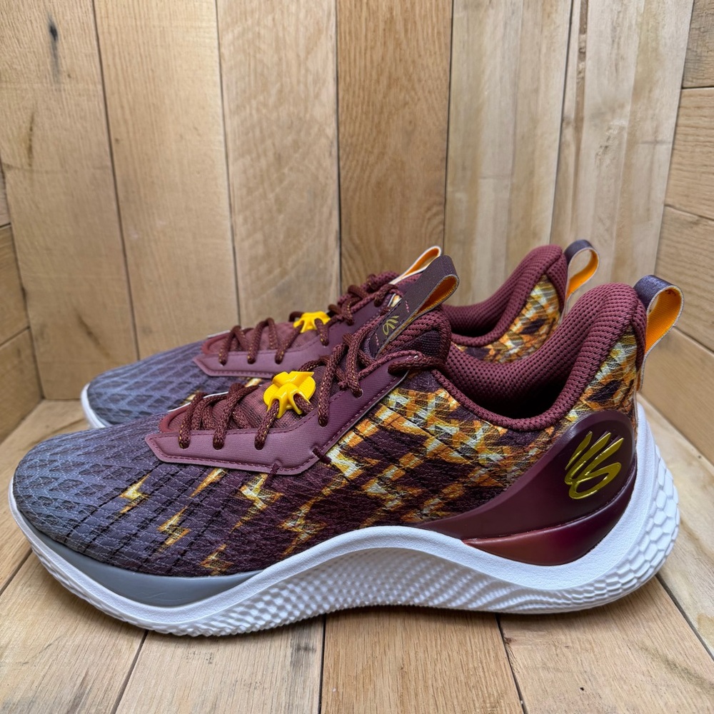 Rare Under Armour PE Curry Flow 10 Lightning Bolt Flash Mens 14 Basketball Shoes